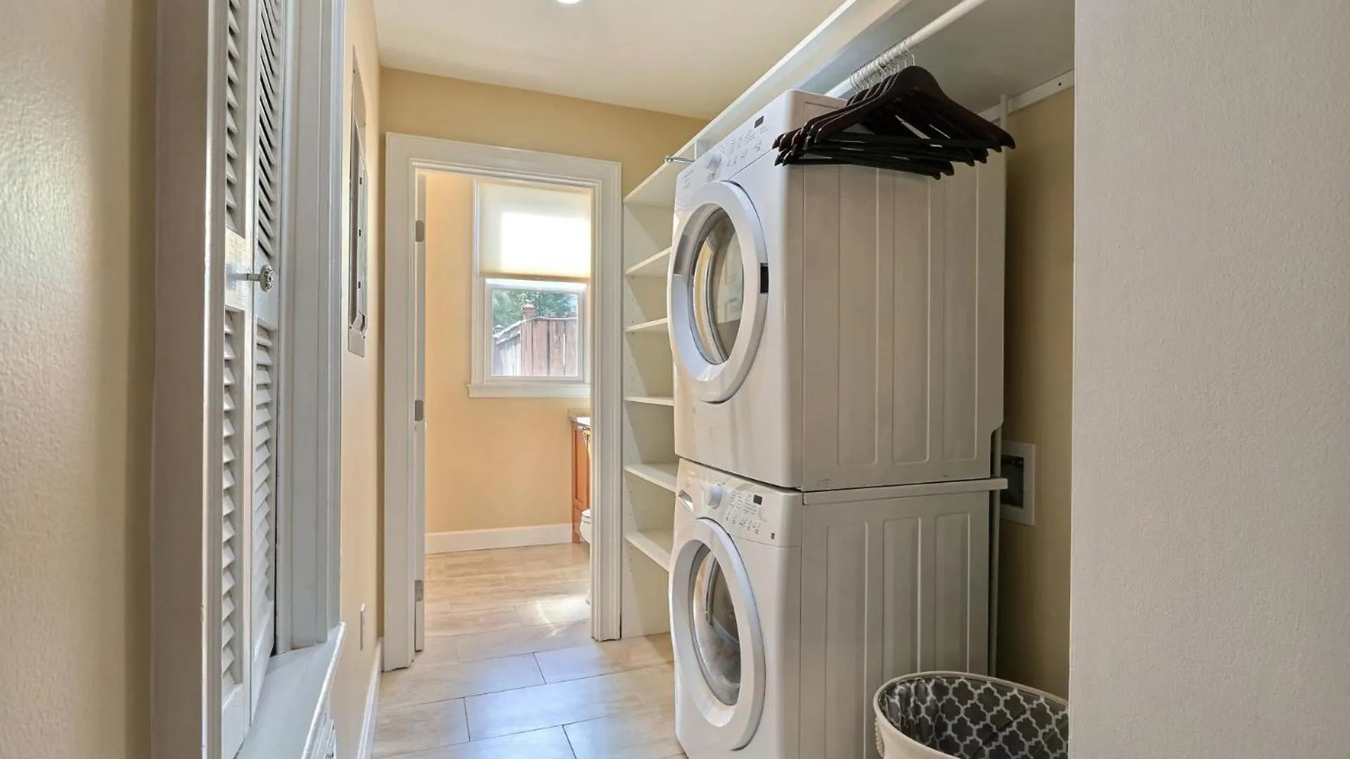 Historic Townhouse On Tattnall Savannah 0*,